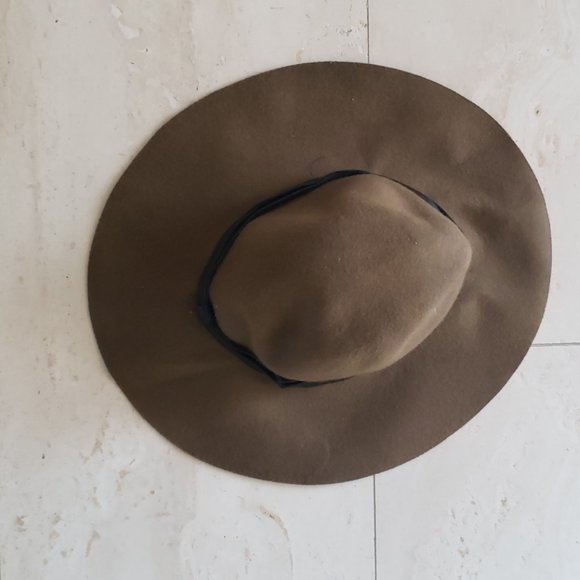 H&M WIDE BRIMMED HAT - Picture 1 of 3